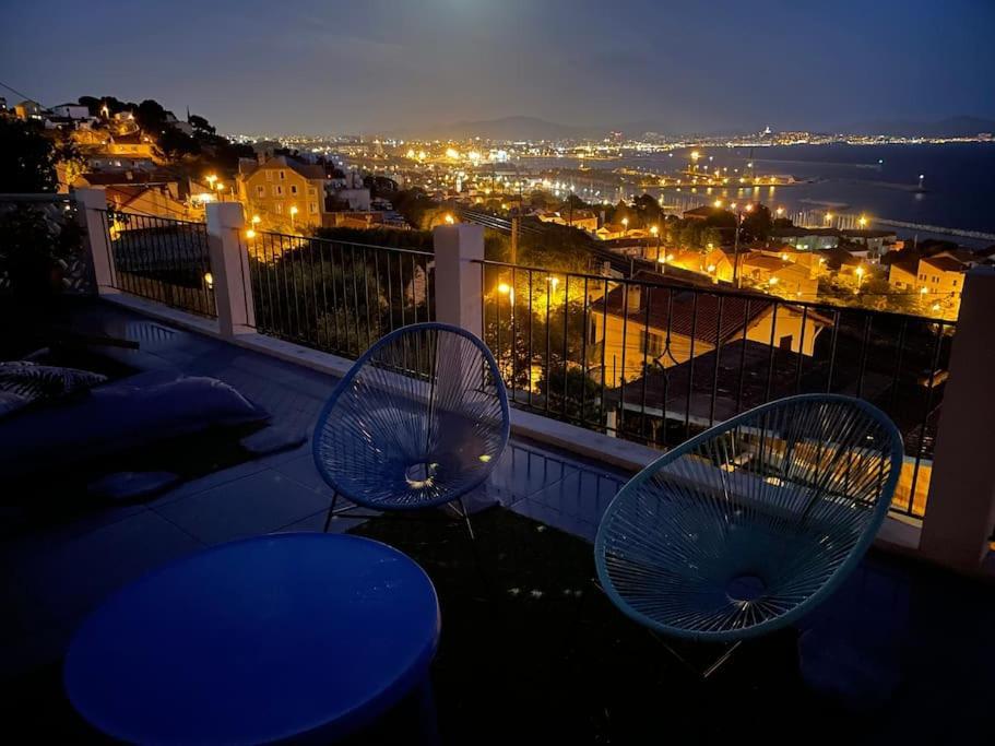 Superbe Terrasse Avec Vue Panoramique Sur La Mer Марсель Экстерьер фото
